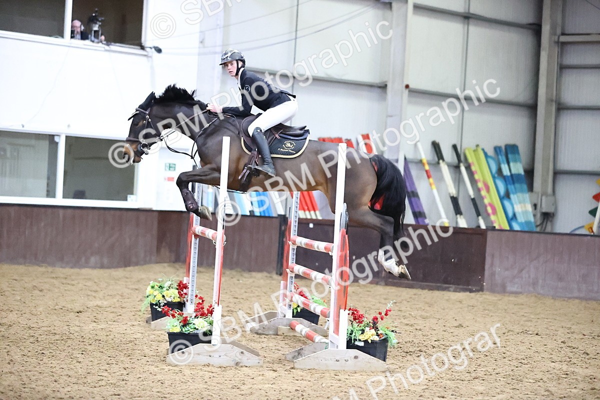 SBM_005716 - Class 17 - Senior Newcomers 1.10m