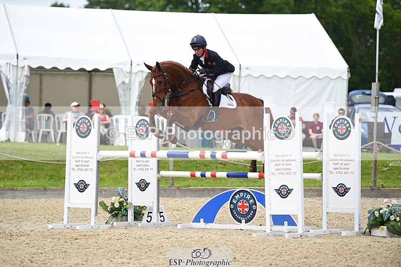 230528-151330-18924 - 112-BILLY_MAPLE-Kitty_King-SUNTrotUp+SJ