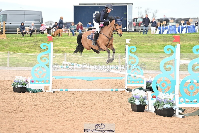 240418A-152930-04724 - Cls 9, 2 Star Big Tour 1.40m