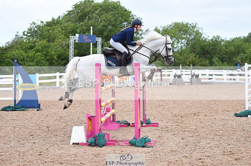 230715A-150558-01624 - Cls 7 1.15m Members Cup