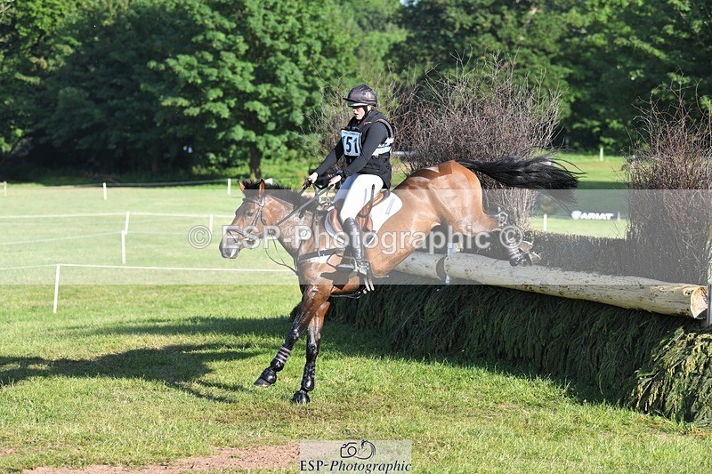 230527-180053-14030 - 151-GREANNANSTOWN_QUARRYMAN_GIRL-Grace_Taylor-XC