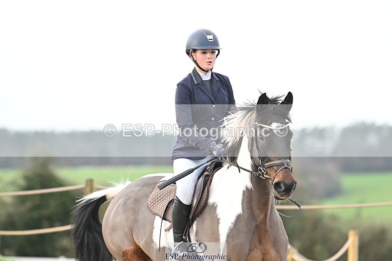 231203A-112116-00792 - Cls 16+17 Club and Schools 80cm