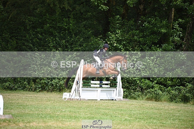 240630-114018-00448 - 913-Poppy_Stiles-Trevadlock_Jubilee_Blue