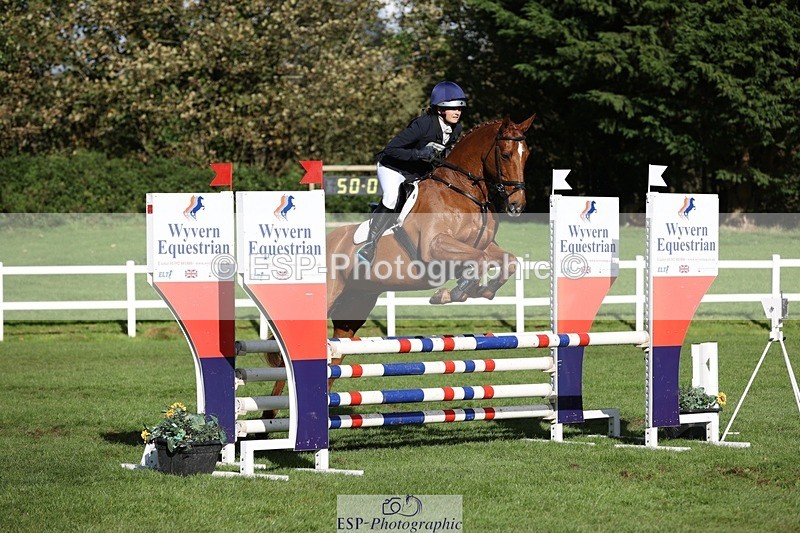 231022-141937-28187 - 476-MONARTS.MASTERCLASS-Laura.Bostock-TrotUp+SJ