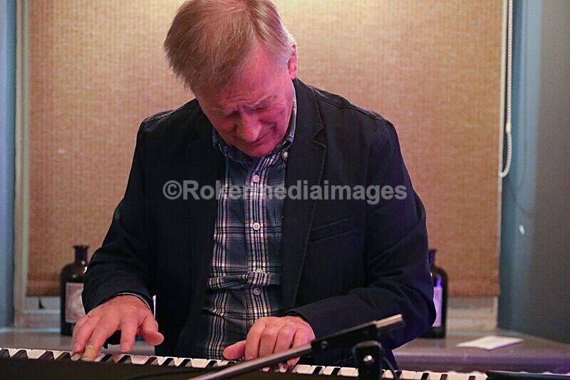 ROD-34 - Rod Kelly Trio