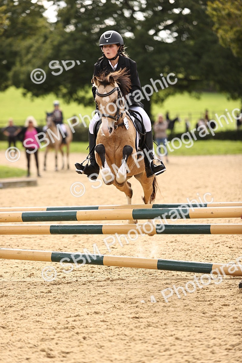 SBM_48989 - J9 - Junior Pony 70cm Championship
