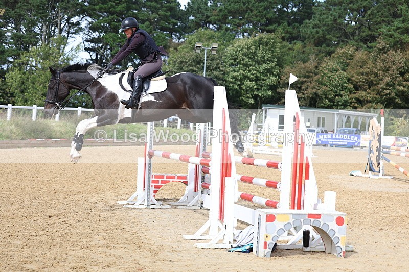 3E7A9728 - Class 10: Senior 95cm open