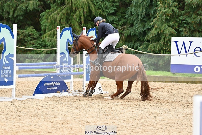 230930-161519-01343 - Cls 8 90cm Club