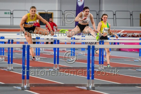 SeniorInd25-917986 - Track Female Set One