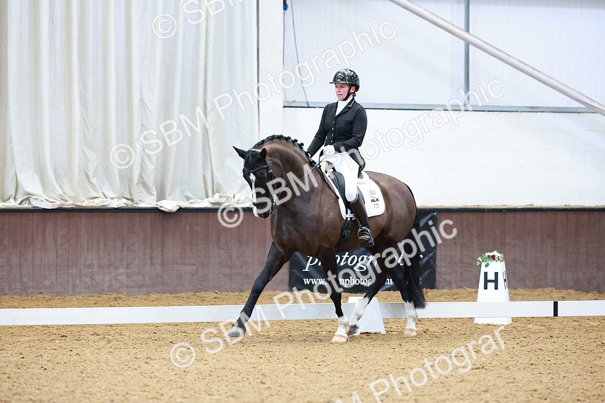 SBM_001260 - Class 18-15-16-22 - Elementary 5 Novice 5-Novice 6