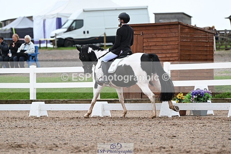 250907-120055-07333 - 020-Leo.De-ValentinoBarfields.Cosmopolitan