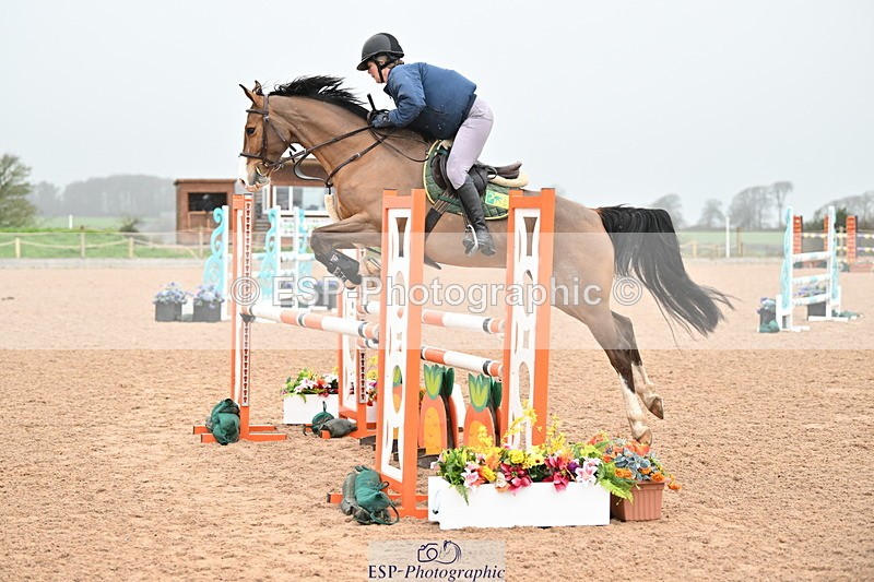 240315A-110947-00334 - Cls 2 Snr Newcomers