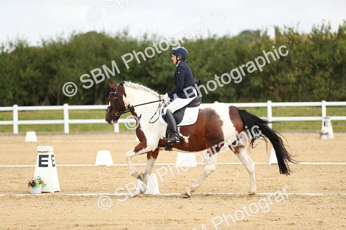 SBM_015690 - Class 13 - Novice 23 - 9.54-11.04