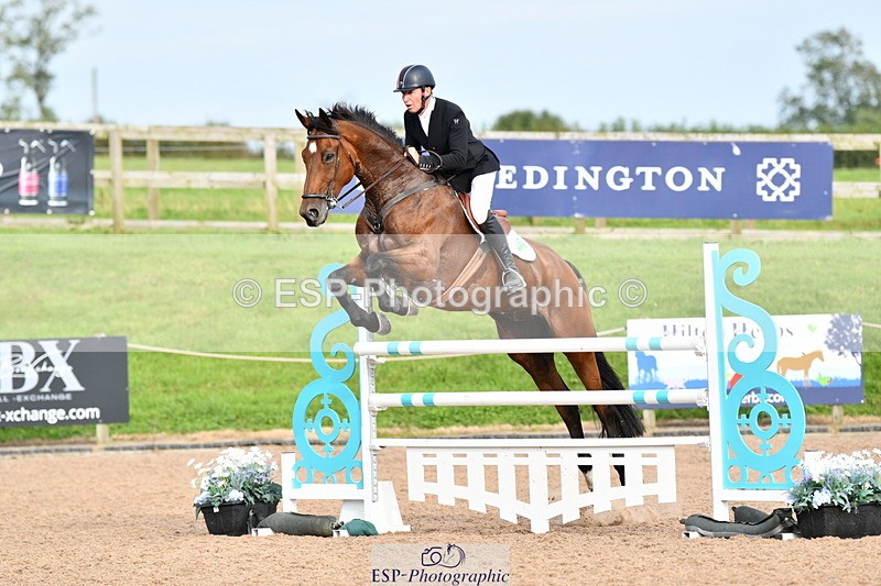 240915A-164354-11093 - Cls 30 Snr Foxhunter
