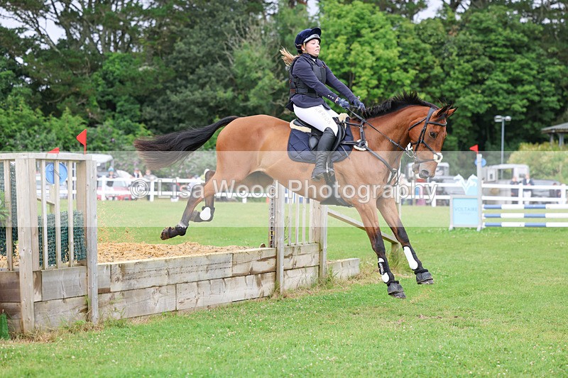 3E7A1079 - Class 4: 70cm Senior