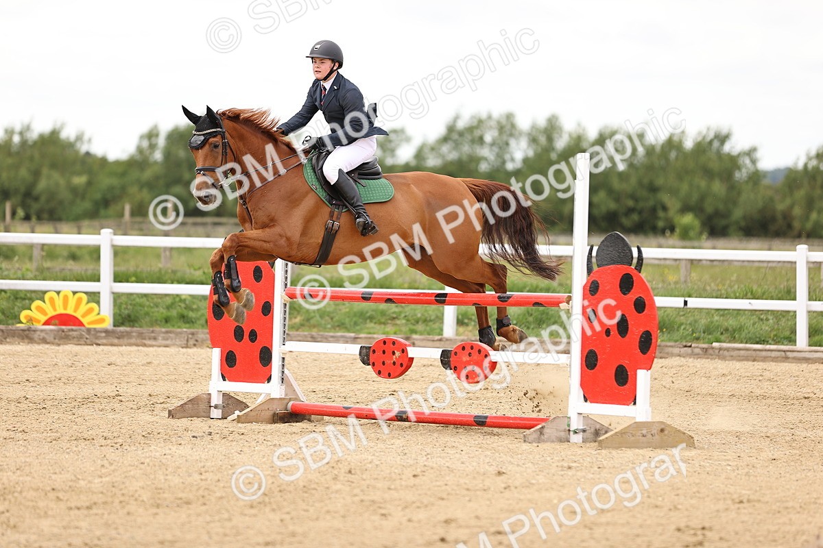 SBM_000479 - Class 4 - 1m showjumping