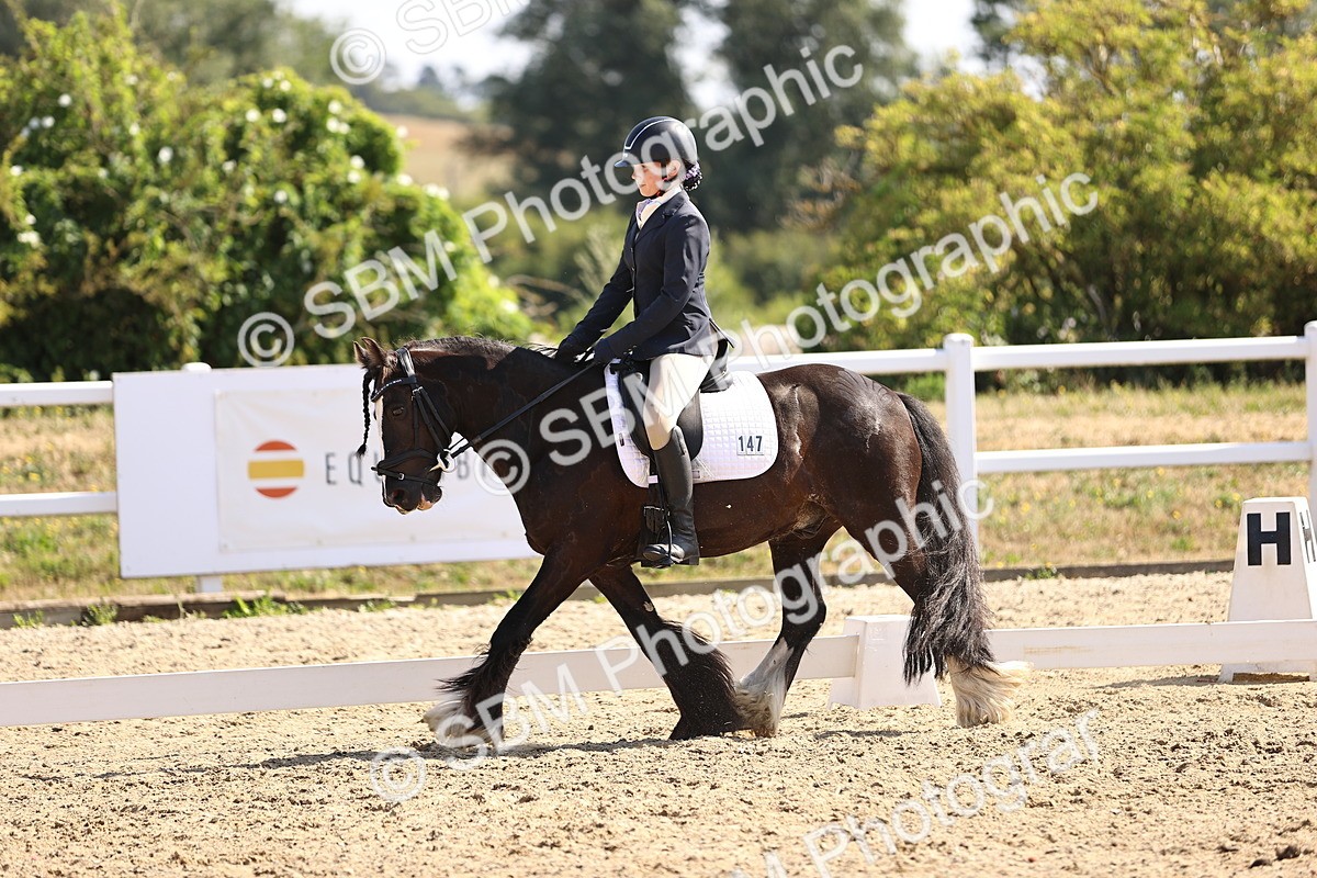 SBM_009172 - Novice 5 - 9.50-10.53