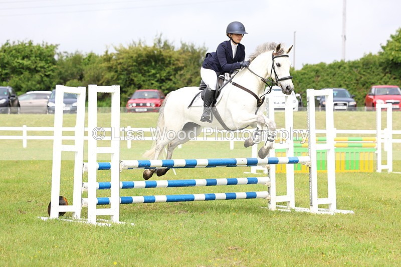 3E7A6499 - Class 8: Junior 90cm