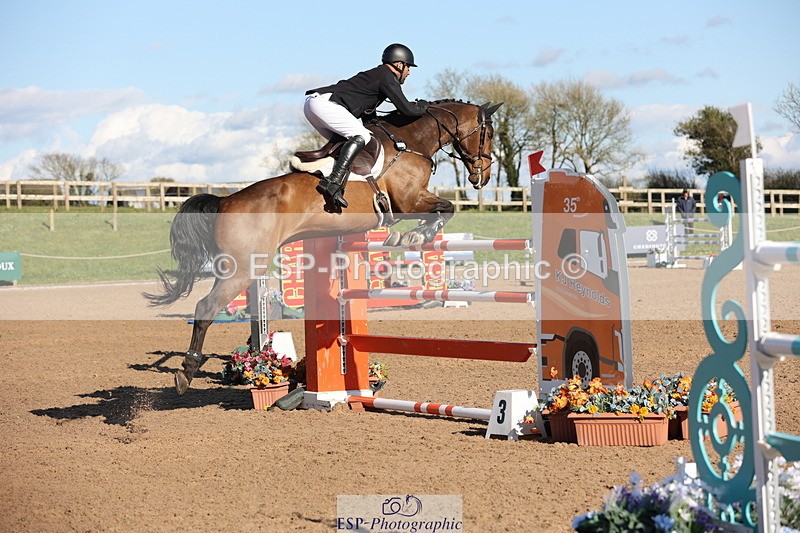 240419A-172545-09784 - Cls 10, 2 Star Big Tour 145cm  Break to End