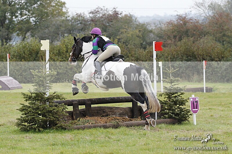 WWHT 181020 WWHT 181020 1038 - WWEC Novice Pairs (0.80m) 18/10/20