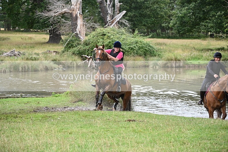 WJ7_3144 - Time at Water 12:15 to 12:50