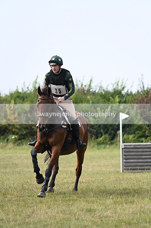WJ7_7342 - 60cm XC Time 13:54 to 14:20