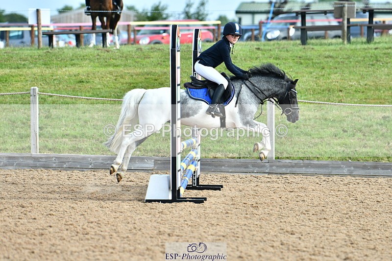 230624A-091107-00068 - Cls 36 Stepping Stones 128 & 138cm