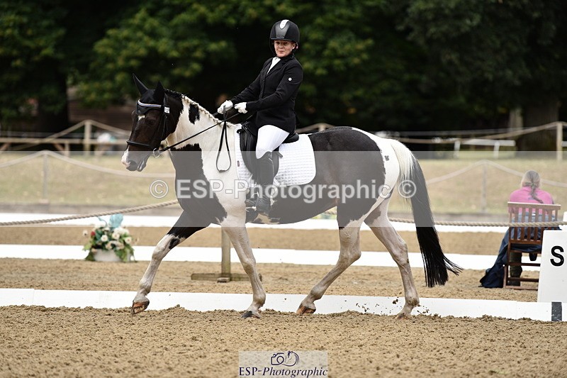 140109A-231734-08426 - 129-Nicole.Windley-Sweetcombe.Huntsmans.Girl