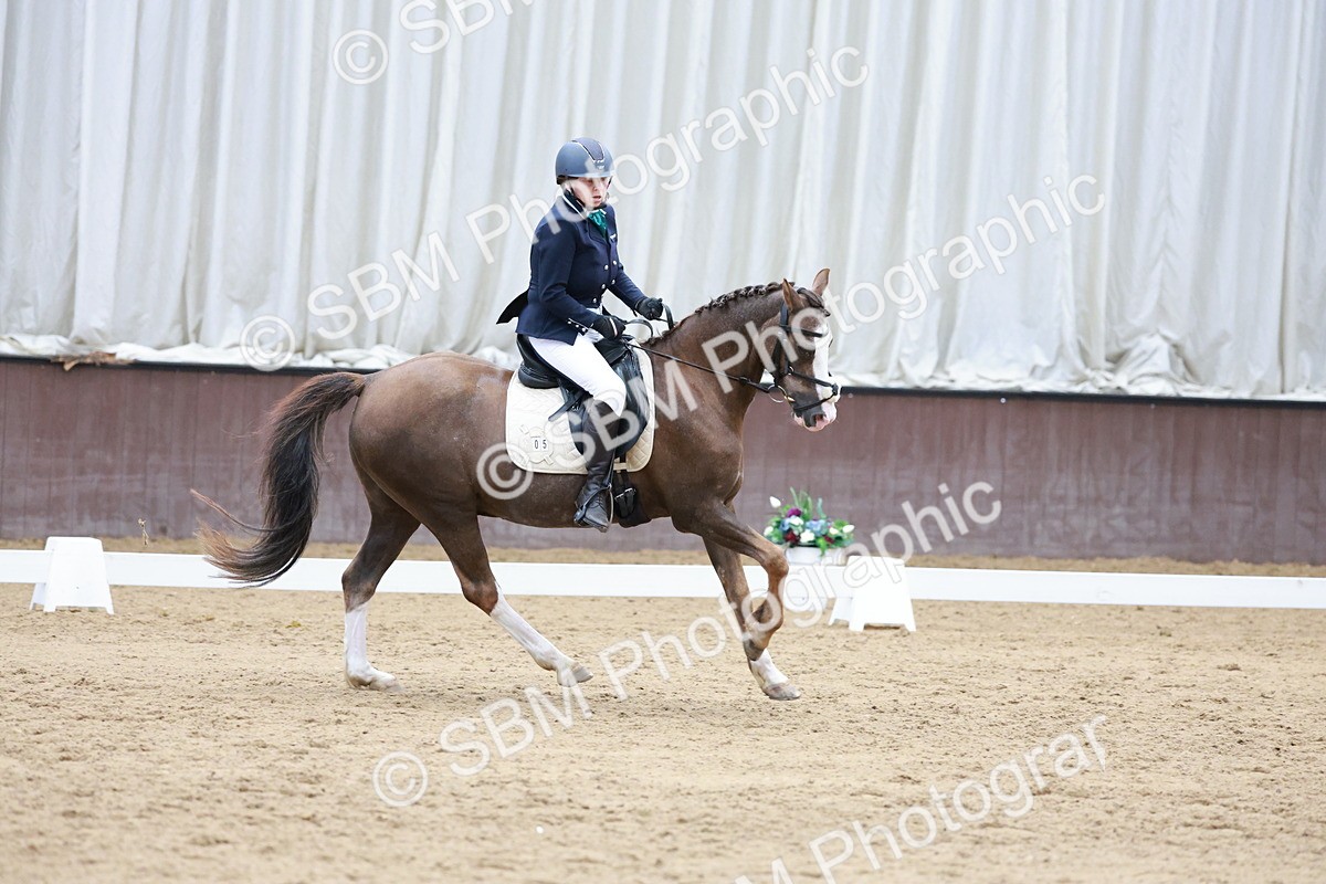 SBM_010128 - Class 6b - Novice 6 - 12.40-13.43