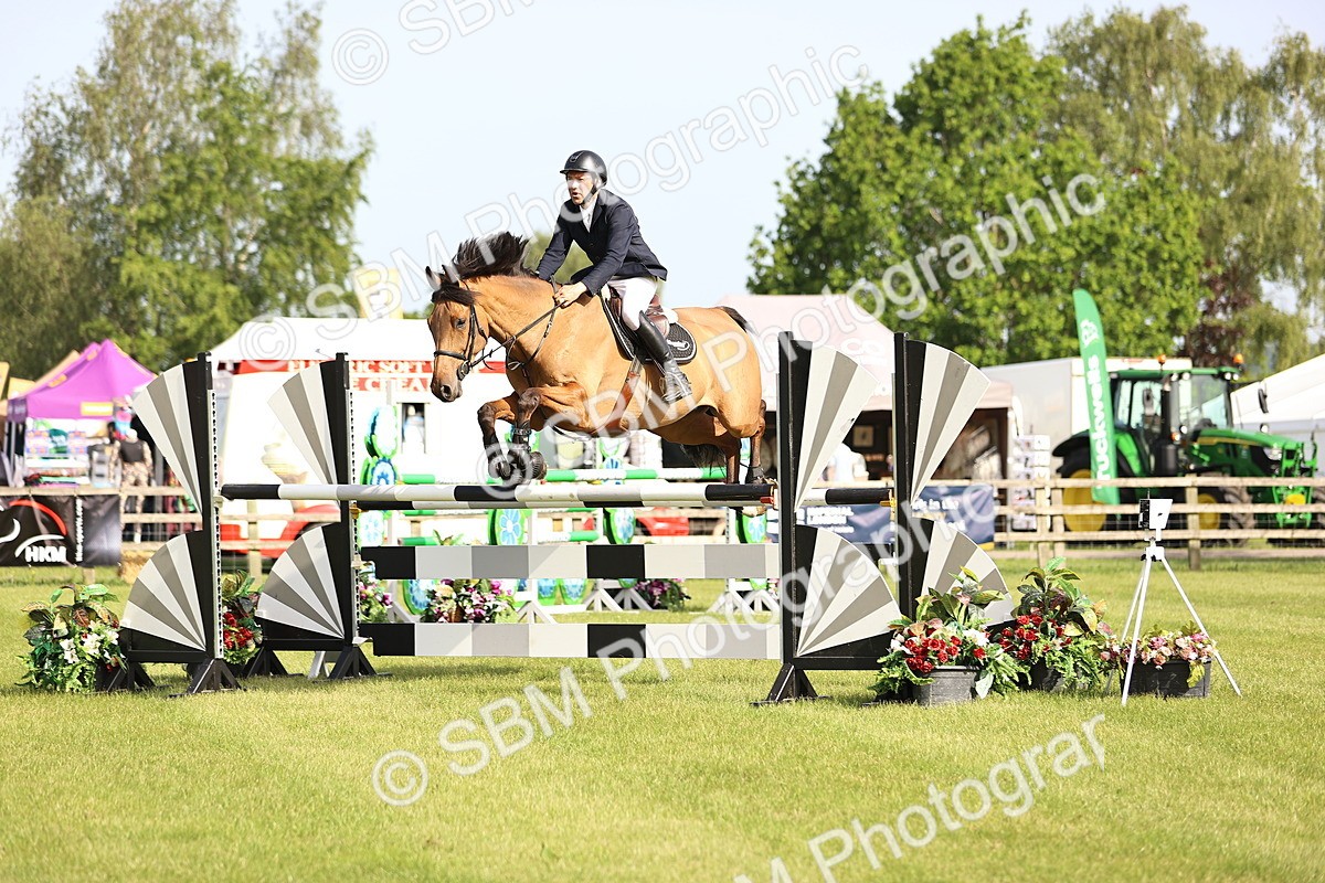 SBM_01358 - Class 200 - Martin Grant Homes Welcome Stakes 1.25m Open