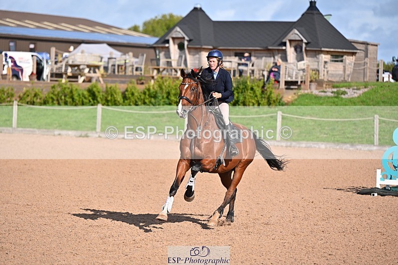 250912-101507-03871 - Cls 15 Snr Foxhunter
