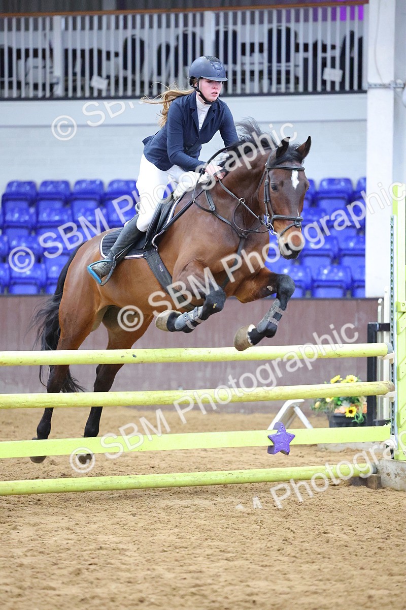 SBM_009567 - Class 20 - Senior British Novice/ 90cm Open - First Round (0.90m)