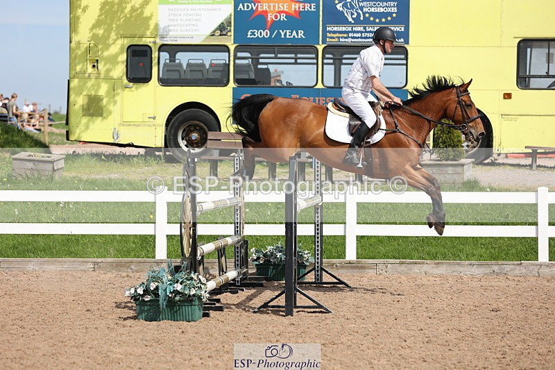 240510A-154416-08940 - Cls 18 1.10m National Am Quali and Open