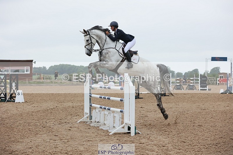 250524-132041-05002 - Cls 15 Snr Fox 1st Rnd