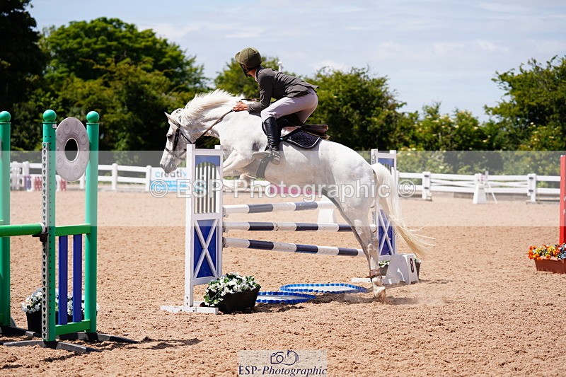 240629A-123220-05370 - Cls 18 Newcomers and 1m Open