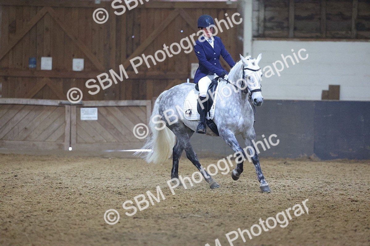 SBM_003043 - Class 9-10 - MQ U21 Open Novice 1