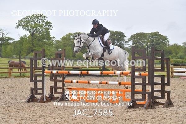 JAC_7585 - CLASS 14  Senior Newcomers/ 1.10m Open