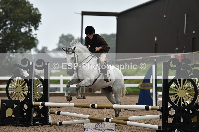 220829A-153358-00090 - Clear Round & 60cm  1a - 1b