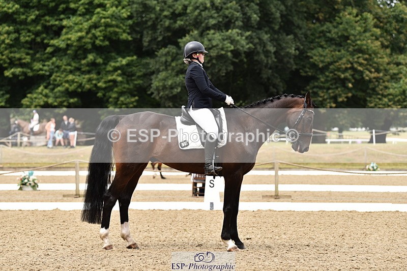 140110A-003524-10668 - 124-Latisha.Nazaruk-Southern.Cross.Brunei