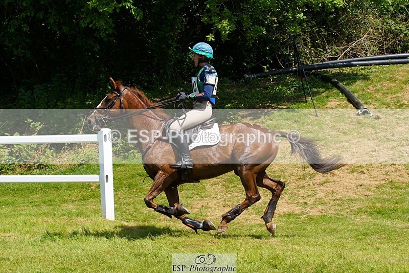 230528-114424-16669 - 410-CHILLIS_GEM-Sarah_Gairdner-XC