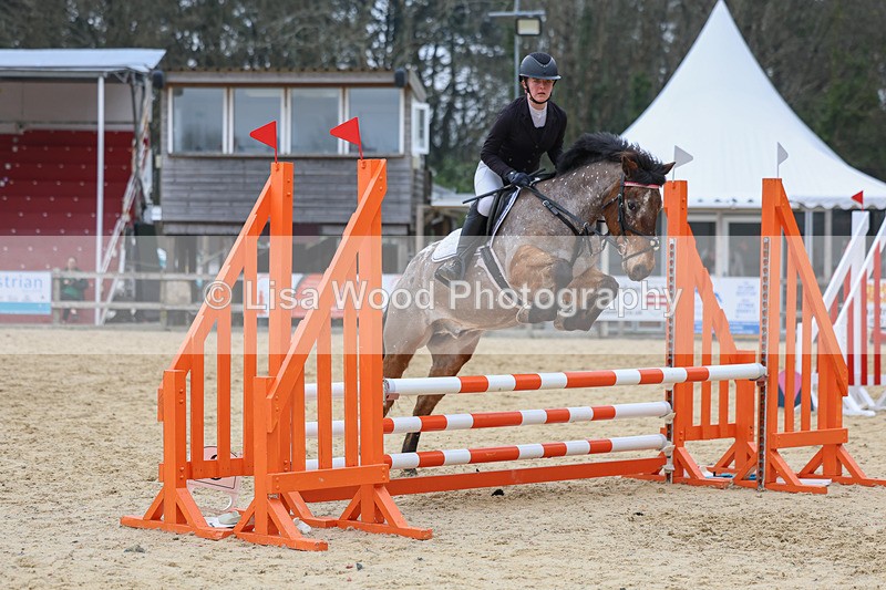 3E7A8107 - Class 11: Junior 70cm