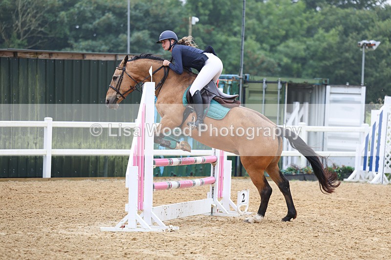 3E7A5277 - Class 4: Senior British Novice/90cm open