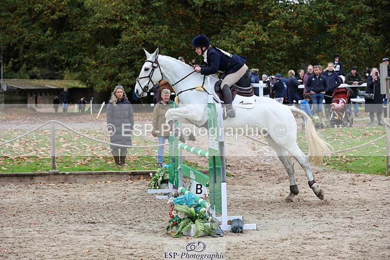 251026A-125050-24877 - F-411-Harriet.Constable