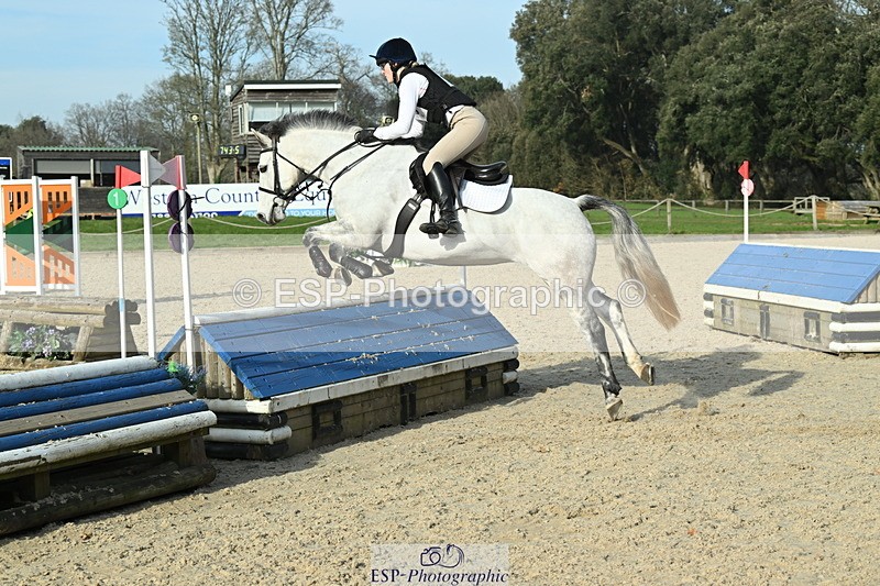 250309A-151953-01928 - Cls 03 90cm 15.05 to End