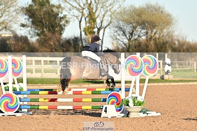 250401-183608-00725 - 80cm Classes