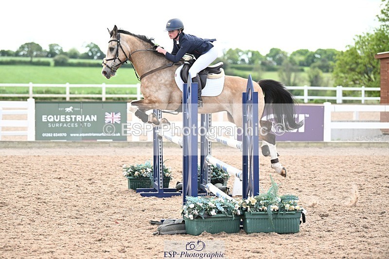 250504-132556-03445 - Cls 21+22 Club and Schools 1m