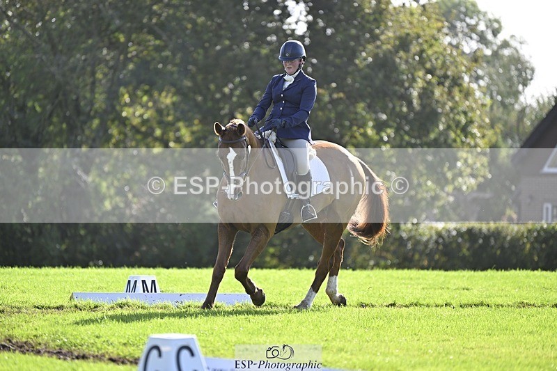 241025-114837-06933 - 370-Emma.Tamblyn-COOL.JET.II