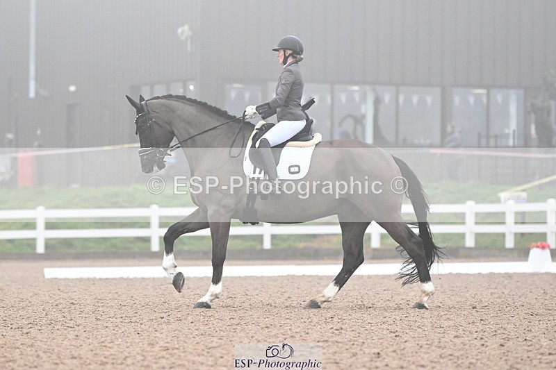 240217A-094614-00615 - 243-Lucy.Baker-Last.Dancer