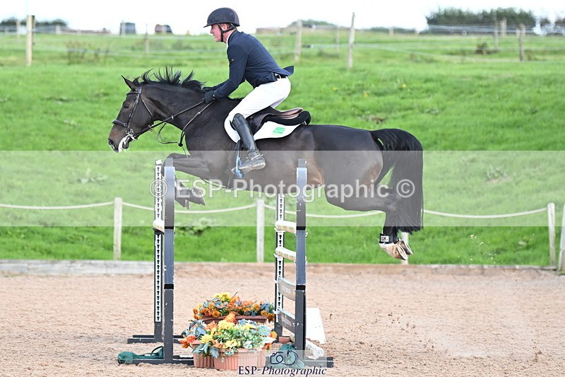 240913A-130853-04493 - Cls 15 Snr Foxhunter