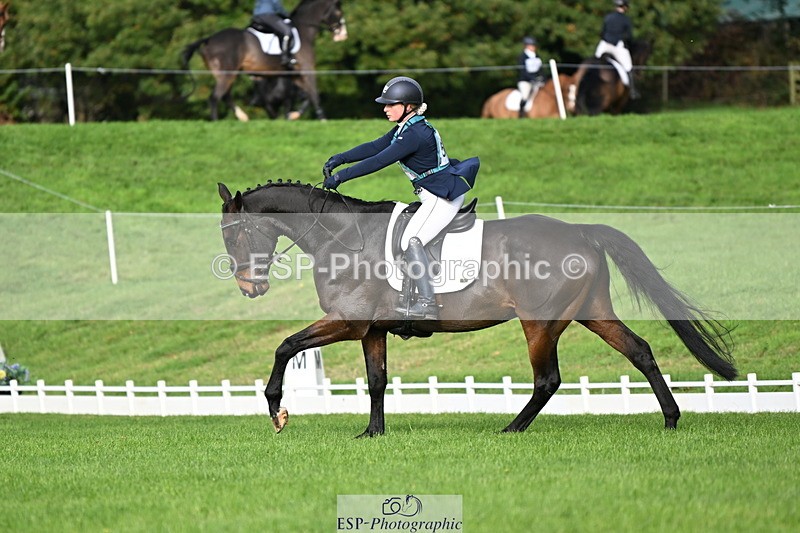 251023A-103423-02535 - G-507-Dominique.Kinnaird-Ainley